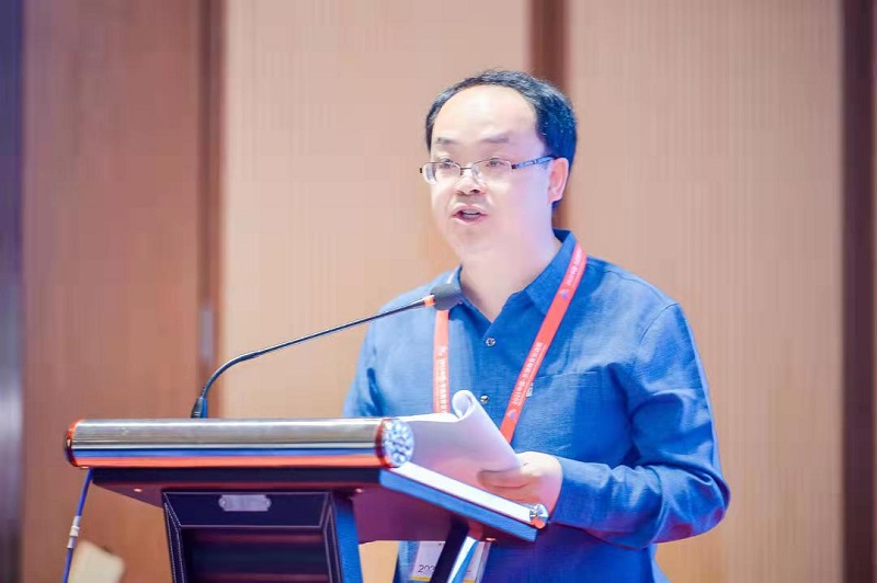 1632968187310627.jpg 中学校长论坛-02-贵阳实验中学.jpg